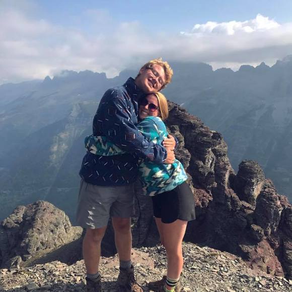 Meet your Posher, Samantha - Picture 1 of 1